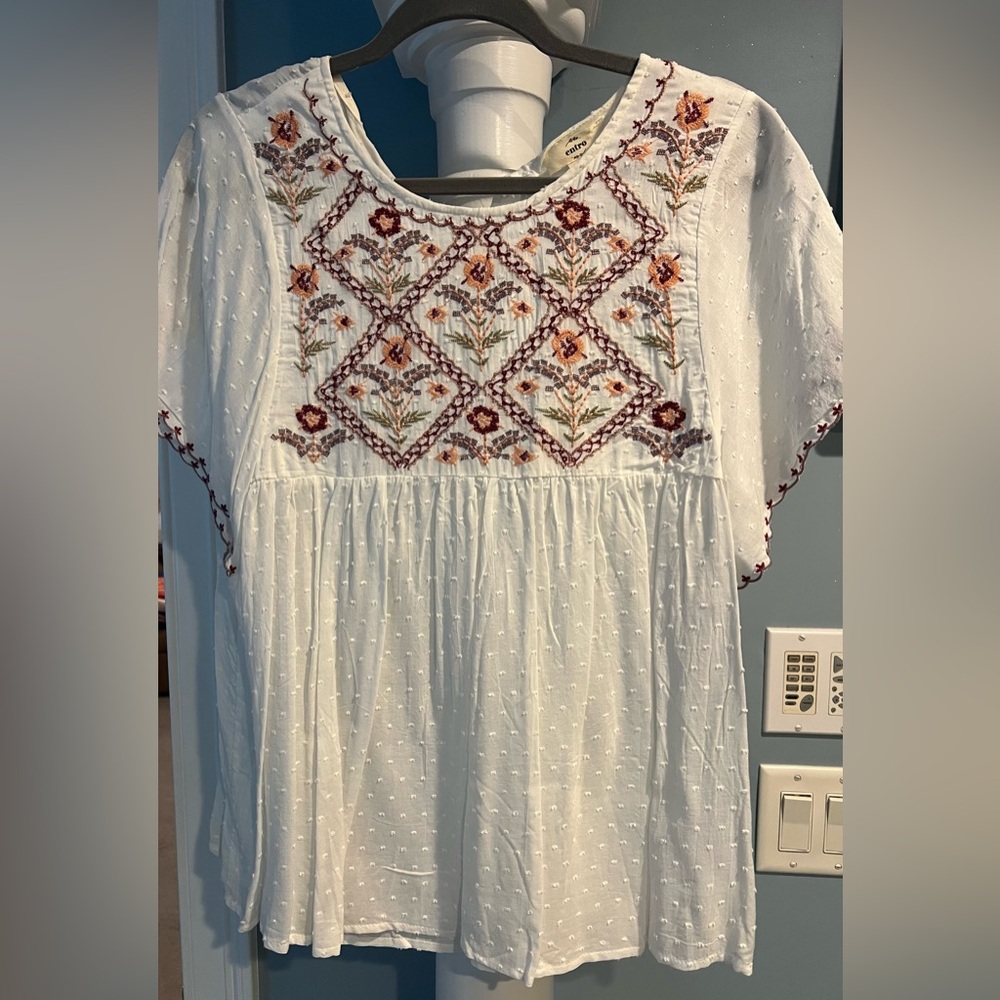 Entro White Blouse with Floral Embroidery